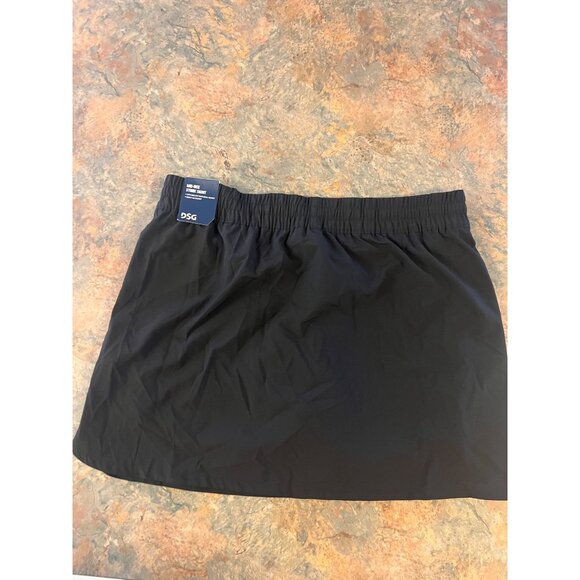 DSG Womens Large Moisture Wicking Stride‎ Skort - Pure Black - Picture 2 of 9
